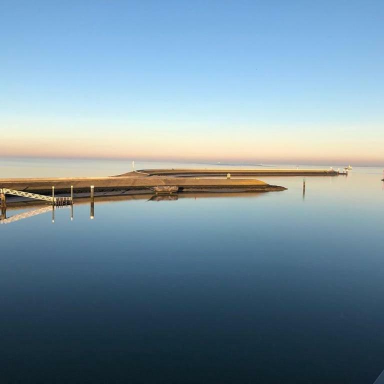 Slapen In Een Trechter Harlingen Exterior foto